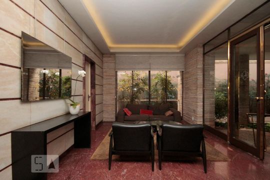Hall Social de apartamento à venda com 3 quartos, 150m² em Higienópolis, São Paulo
