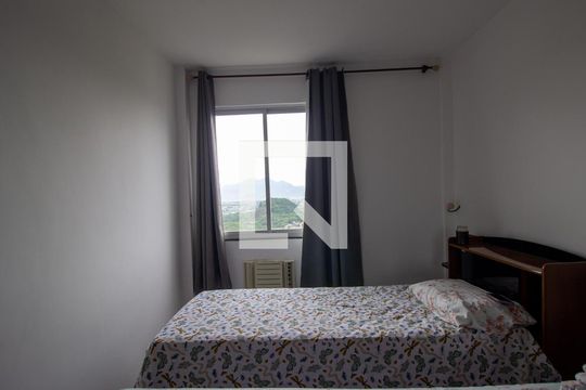 Quarto 2 de apartamento para alugar com 2 quartos, 55m² em Barra da Tijuca, Rio de Janeiro