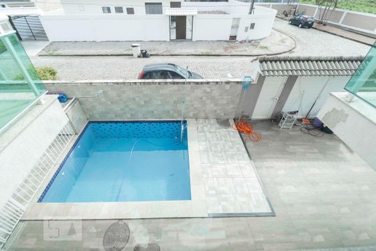 Vista de casa de condomínio para alugar com 2 quartos, 170m² em Vargem Pequena, Rio de Janeiro