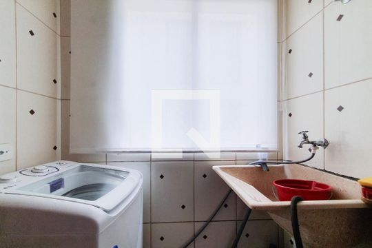 Cozinha e área de serviço de kitnet/studio à venda com 1 quarto, 37m² em Demarchi, São Bernardo do Campo