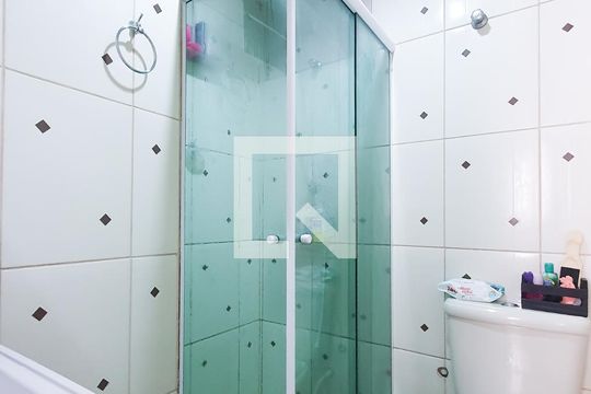 Banheiro Social de kitnet/studio à venda com 1 quarto, 37m² em Demarchi, São Bernardo do Campo