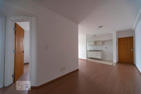 Sala de apartamento à venda com 2 quartos, 53m² em Parque das Nações, Santo André