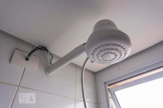 Chuveiro de apartamento à venda com 2 quartos, 53m² em Parque das Nações, Santo André