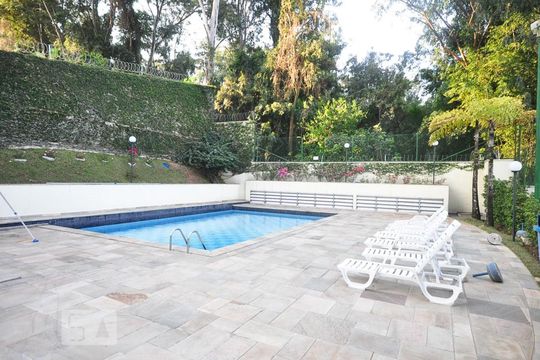 Piscina de apartamento à venda com 2 quartos, 69m² em Vila Indiana, São Paulo
