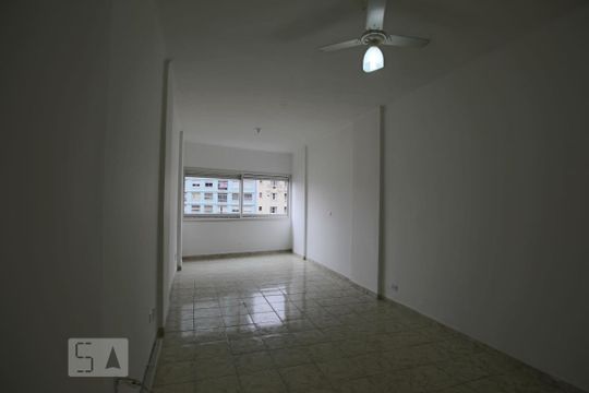Kitnet/Studio para alugar com 1 quarto, 38m² em Santa Efigênia, São Paulo