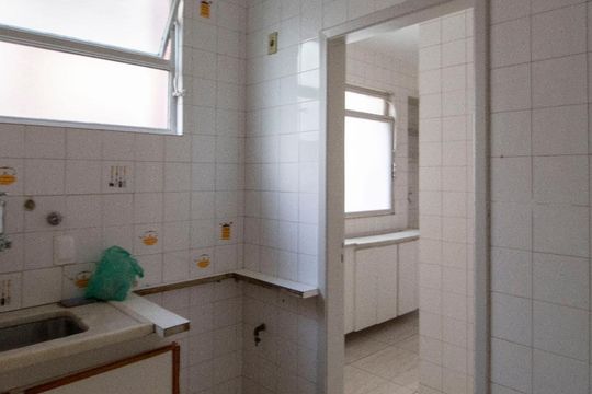 Cozinha de apartamento para alugar com 3 quartos, 102m² em Floresta, Belo Horizonte