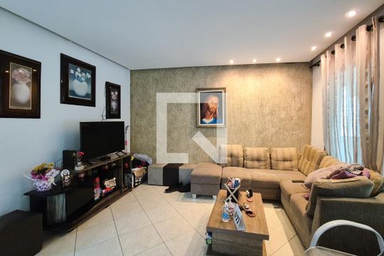 Casa à venda com 3 quartos, 220m² em Vila Gonçalves, São Bernardo do Campo