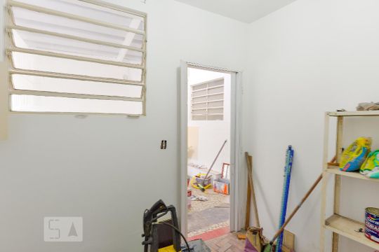 Quarto Serviço de casa à venda com 4 quartos, 360m² em Vila Madalena, São Paulo