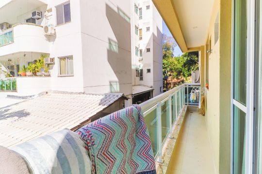 Varanda Sala de apartamento à venda com 2 quartos, 73m² em Jacarepaguá, Rio de Janeiro