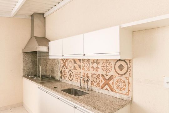 Churrasqueira de casa para alugar com 3 quartos, 170m² em Vila Santo Estéfano, São Paulo