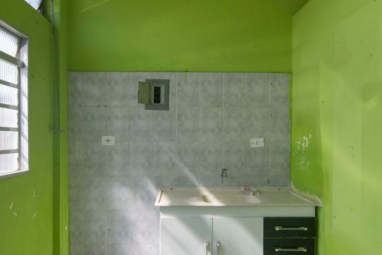 Cozinha de apartamento para alugar com 1 quarto, 26m² em Vila Prado, São Paulo