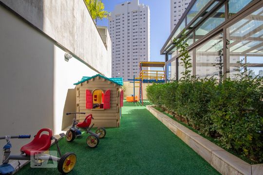 Playground de apartamento para alugar com 2 quartos, 96m² em Vila Andrade, São Paulo