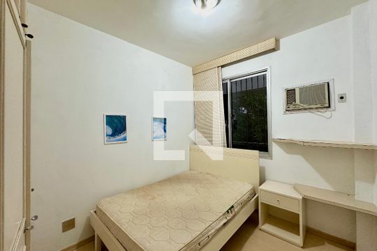 Quarto 1 de apartamento para alugar com 2 quartos, 110m² em Jardim Botânico, Rio de Janeiro