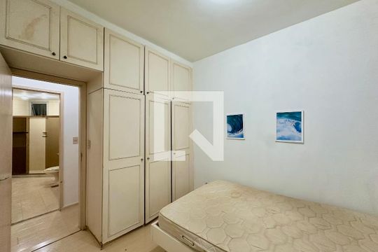 Quarto 1 de apartamento para alugar com 2 quartos, 110m² em Jardim Botânico, Rio de Janeiro