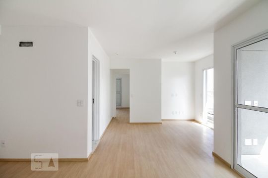 Sala de apartamento à venda com 2 quartos, 76m² em Centro, Osasco