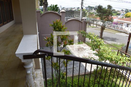 Quintal de casa para alugar com 7 quartos, 510m² em Guabirotuba, Curitiba