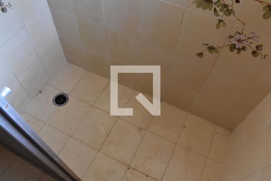Banheiro Suíte 4 de casa para alugar com 7 quartos, 510m² em Guabirotuba, Curitiba