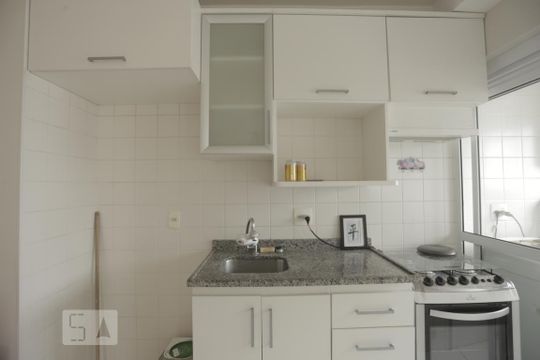 Cozinha de apartamento à venda com 2 quartos, 50m² em Bela Vista, São Paulo