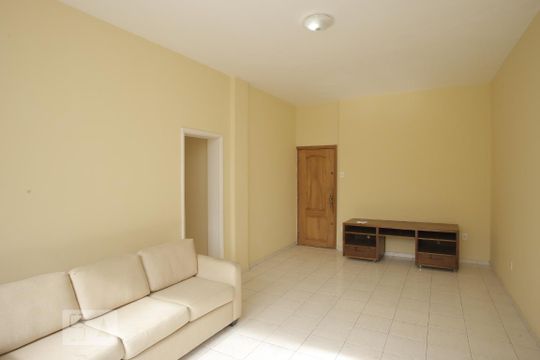 Sala de apartamento para alugar com 3 quartos, 90m² em Tijuca, Rio de Janeiro
