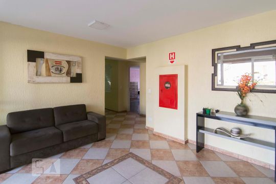 Hall de apartamento à venda com 2 quartos, 49m² em Vila Bruna, São Paulo