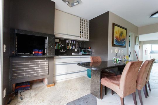 Churrasqueira de apartamento para alugar com 3 quartos, 336m² em Rio Branco, Porto Alegre