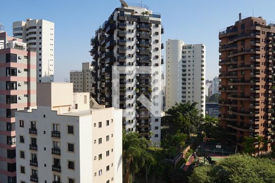 Vista de apartamento à venda com 1 quarto, 43m² em Vila Andrade, São Paulo