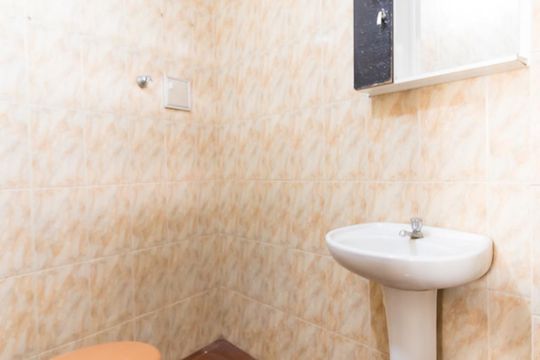 Banheiro de casa à venda com 2 quartos, 110m² em Vila Ponte Rasa, São Paulo