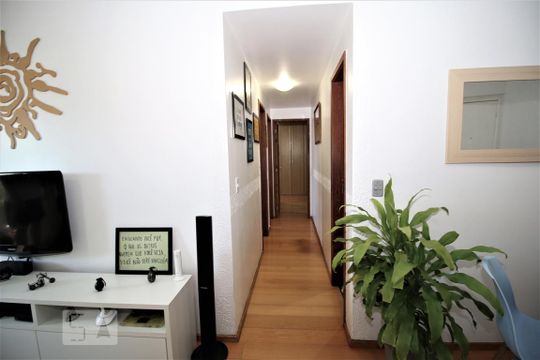 Corredor de apartamento à venda com 3 quartos, 85m² em Pechincha, Rio de Janeiro