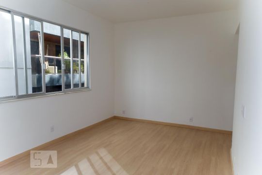 Sala de apartamento para alugar com 2 quartos, 64m² em Leblon, Rio de Janeiro
