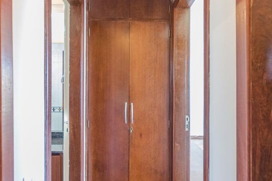 Corredor de apartamento para alugar com 2 quartos, 70m² em Santa Lúcia, Belo Horizonte
