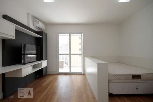 Kitnet/Studio para alugar com 1 quarto, 30m² em República, São Paulo