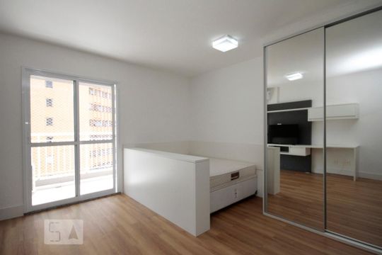 Studio de kitnet/studio para alugar com 1 quarto, 30m² em República, São Paulo