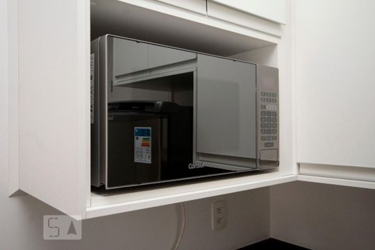 Cozinha de kitnet/studio para alugar com 1 quarto, 30m² em República, São Paulo