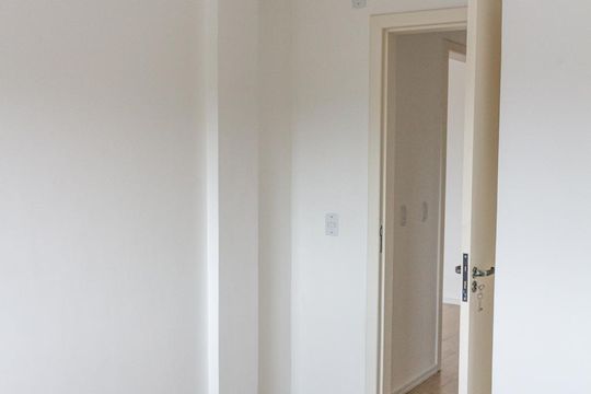 Quarto de apartamento à venda com 2 quartos, 94m² em Vila João Pessoa, Porto Alegre