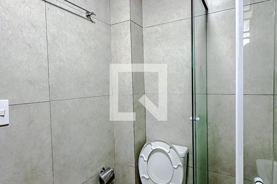 Banheiro de apartamento para alugar com 1 quarto, 20m² em Mooca, São Paulo