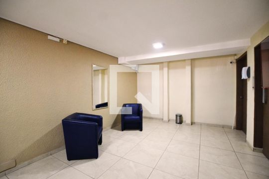 Hall de Entrada de apartamento para alugar com 1 quarto, 45m² em Bela Vista, Porto Alegre