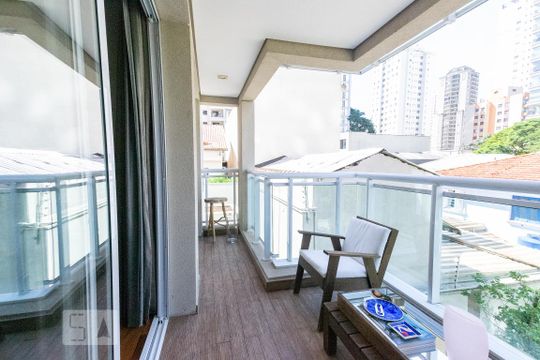 Varanda da Sala de apartamento à venda com 2 quartos, 72m² em Vila Nova Conceição, São Paulo