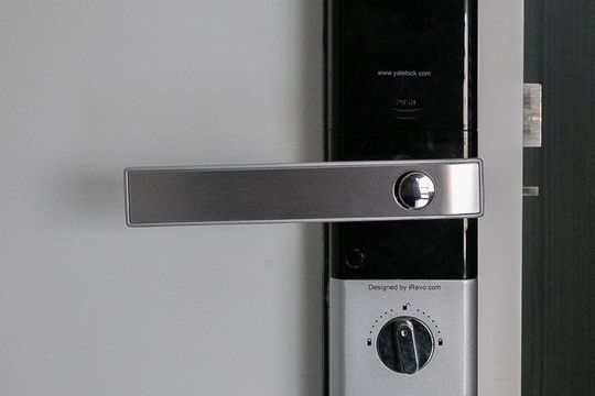 Fechadura eletrônica de kitnet/studio para alugar com 1 quarto, 38m² em Vila Mariana, São Paulo