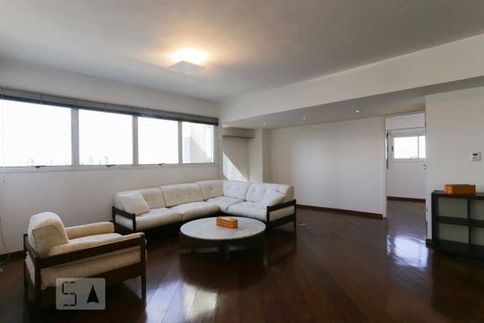 Apartamento à venda com 2 quartos, 175m² em Sumaré, São Paulo
