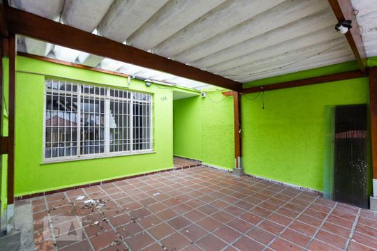 Garagem de casa à venda com 3 quartos, 180m² em Chácara Inglesa, São Paulo