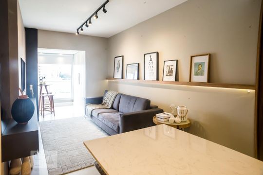 Sala de apartamento para alugar com 1 quarto, 49m² em Petrópolis, Porto Alegre