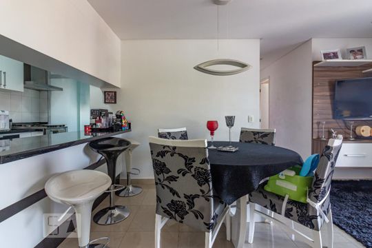 Sala de apartamento à venda com 3 quartos, 67m² em Jaguaré, São Paulo