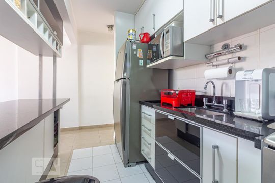 Cozinha de apartamento à venda com 3 quartos, 67m² em Jaguaré, São Paulo
