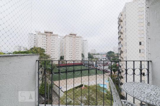 Varanda de apartamento para alugar com 2 quartos, 72m² em Vila Sofia, São Paulo