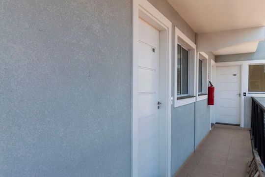 Corredor de entrada de apartamento para alugar com 2 quartos, 60m² em Jabaquara, São Paulo