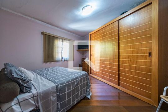 Quarto Suíte de casa à venda com 3 quartos, 189m² em Vila Curuçá, Santo André