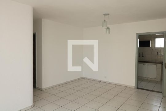 Sala de apartamento à venda com 3 quartos, 98m² em Vila Regente Feijó, São Paulo