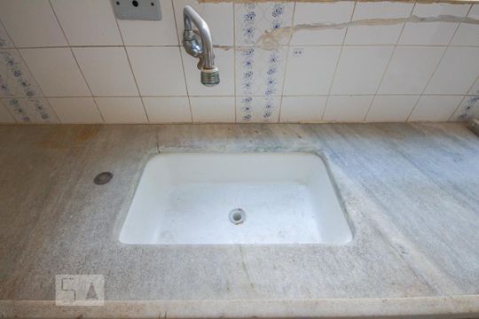 Cozinha de apartamento para alugar com 2 quartos, 67m² em Pinheiros, São Paulo