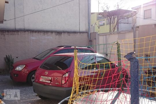 GARAGEM de casa para alugar com 2 quartos, 80m² em Vila Bancária Munhoz, São Paulo