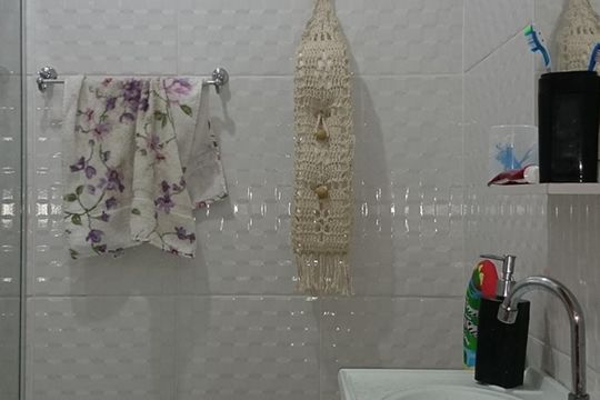 BANHEIRO de casa para alugar com 2 quartos, 80m² em Vila Bancária Munhoz, São Paulo